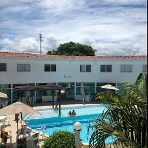 https://mandakaru-residence.portodegalinhashotels.com